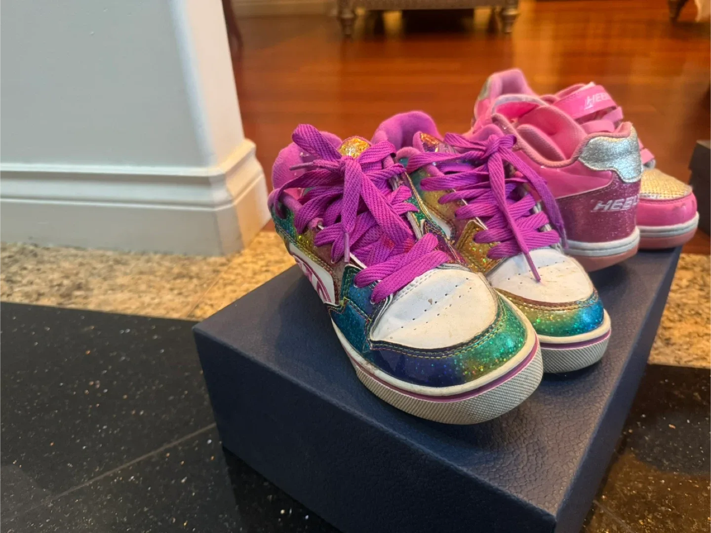 Heelys Roller Shoes - Size 5 image indicator(3)