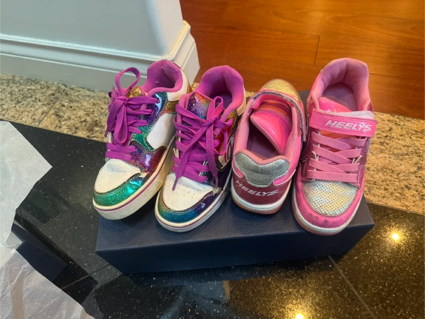 Heelys Roller Shoes - Size 5 image indicator(2)