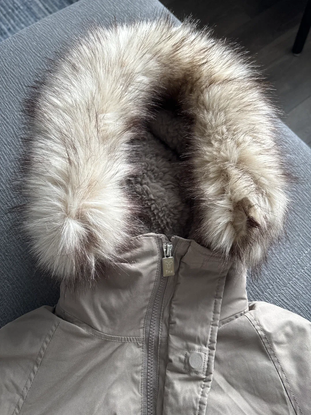 Tna Down-Filled Winter Parka image indicator(4)