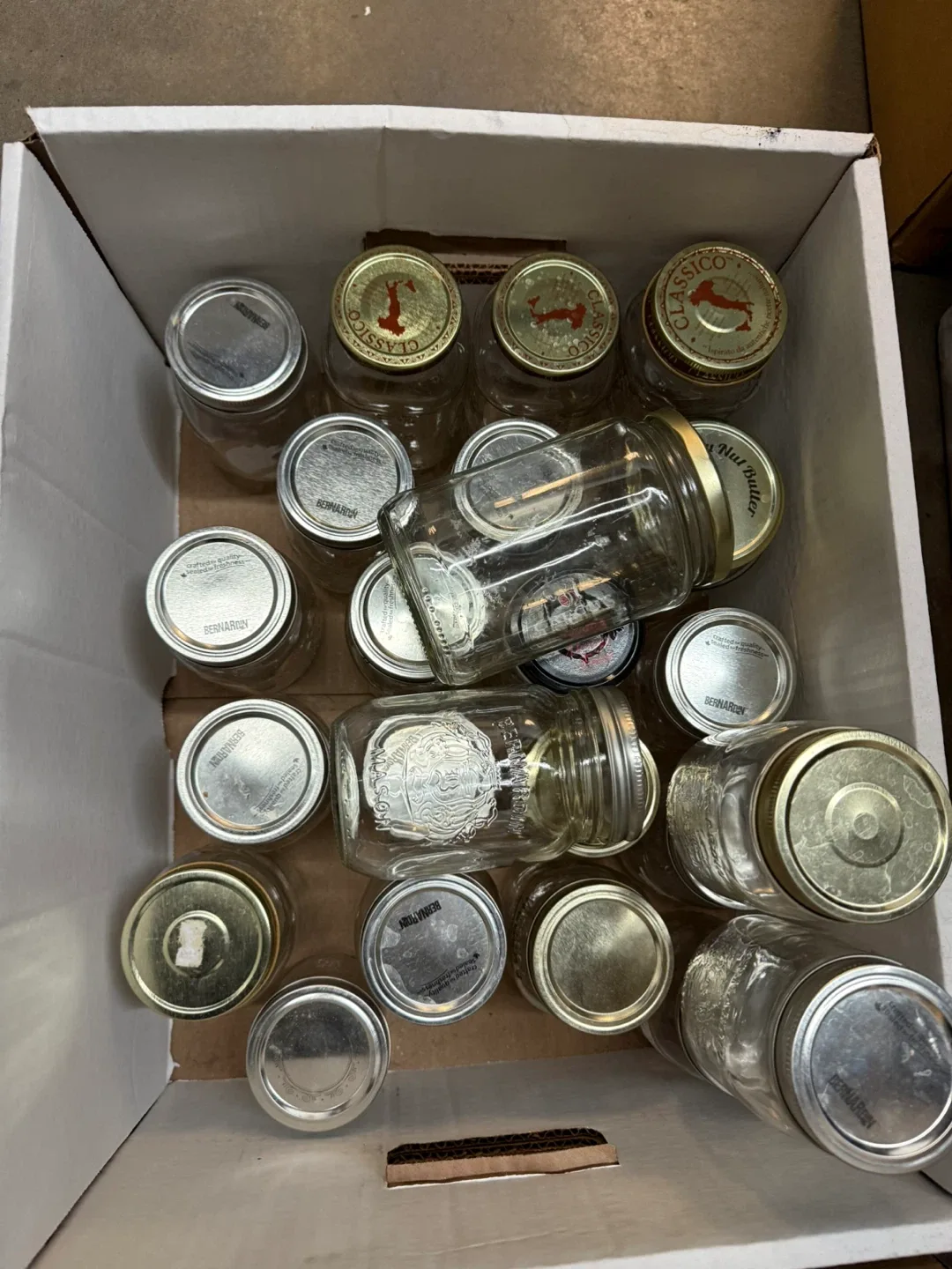 24+ Clean Mason Jars with Lids - Assorted Sizes image indicator(3)