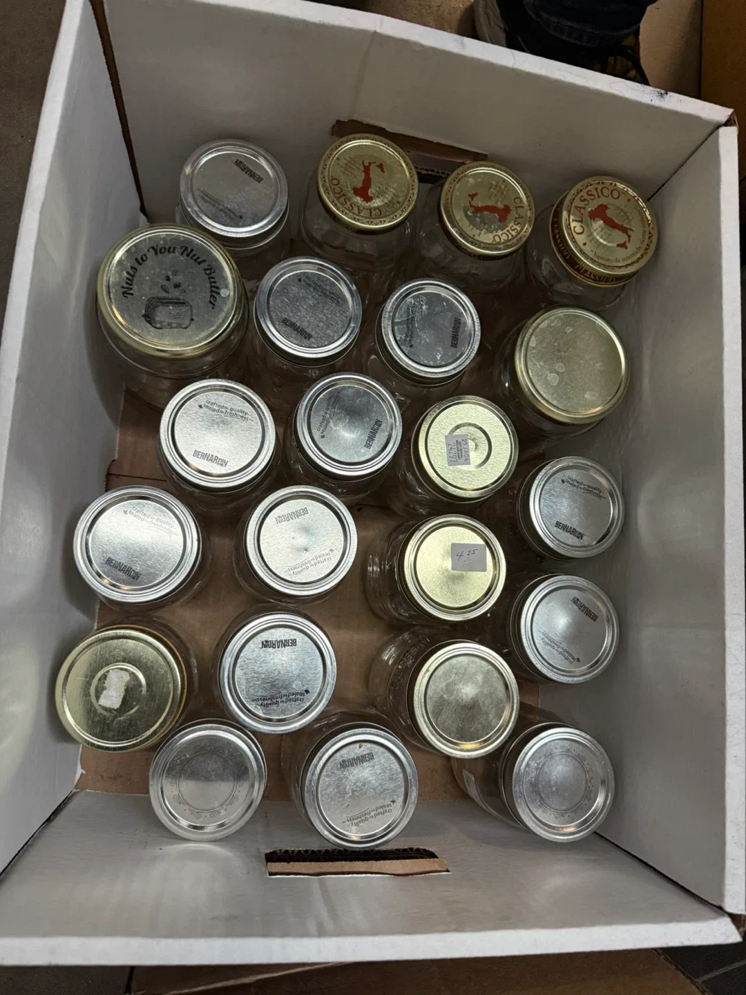 24+ Clean Mason Jars with Lids - Assorted Sizes