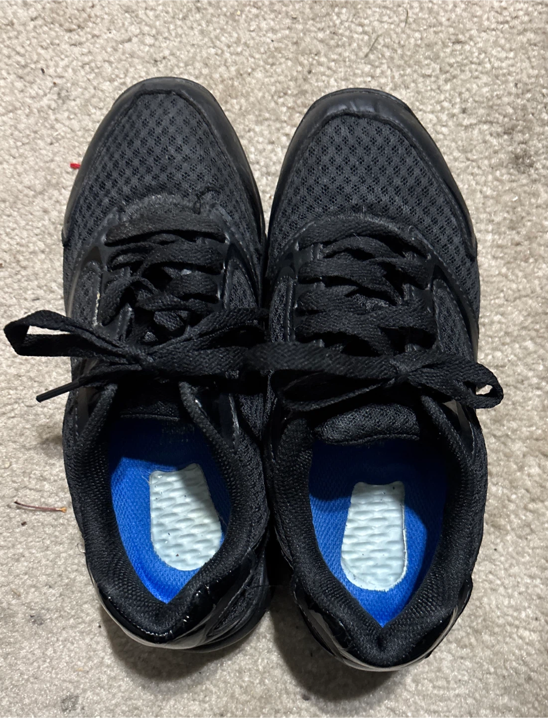 Skechers Invite Black Shoes - Size 6W