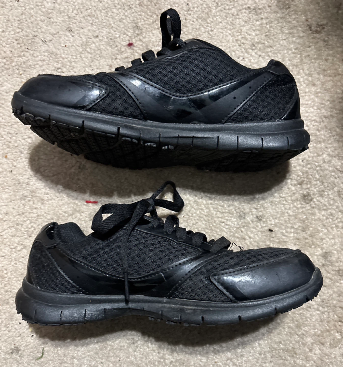 Skechers Invite Black Shoes - Size 6W - photo 2