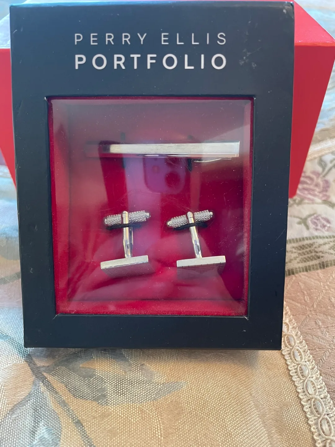 Perry Ellis Portfolio Cufflink & Tie Clip Set