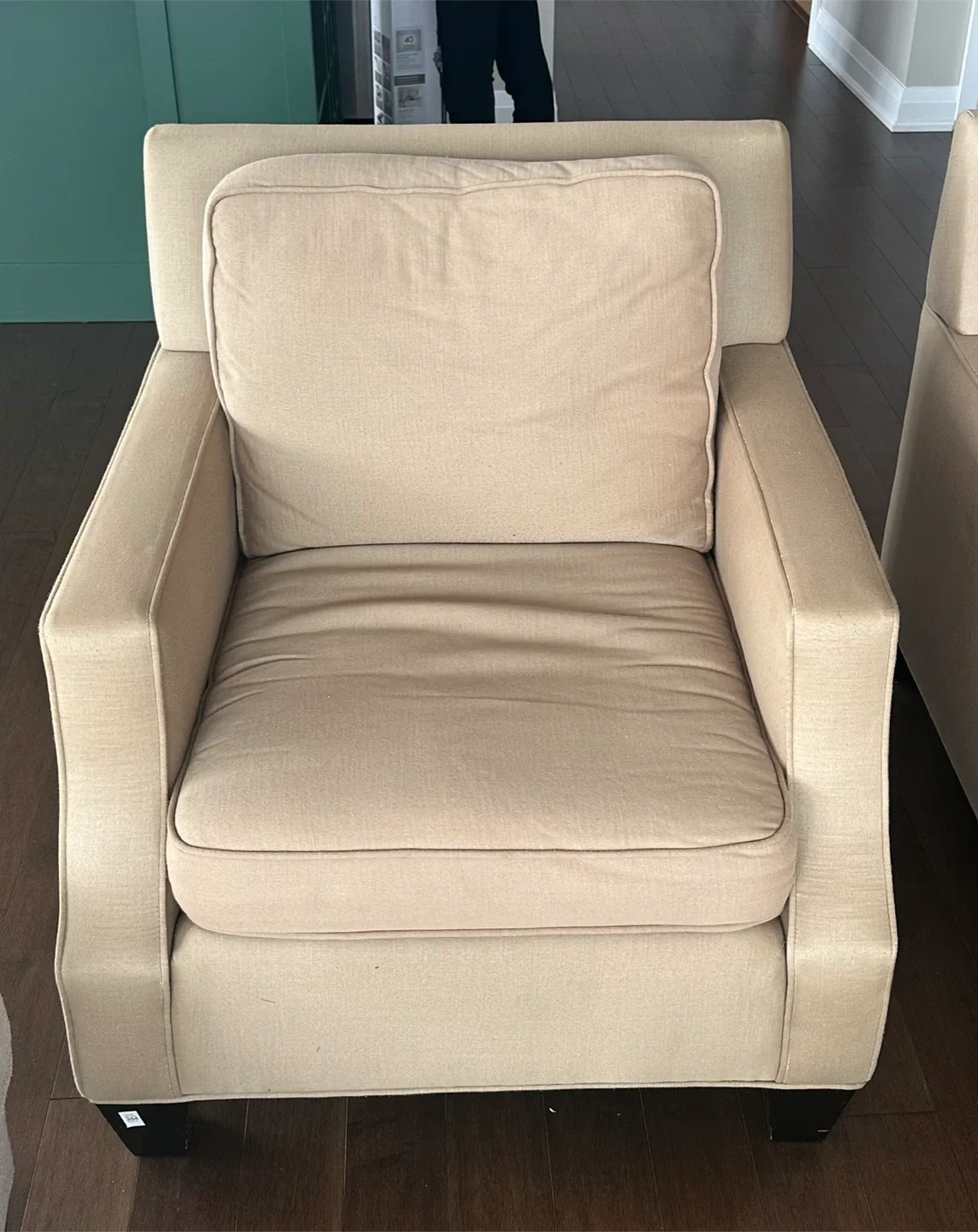 4 matching living room accent chairs image indicator(3)