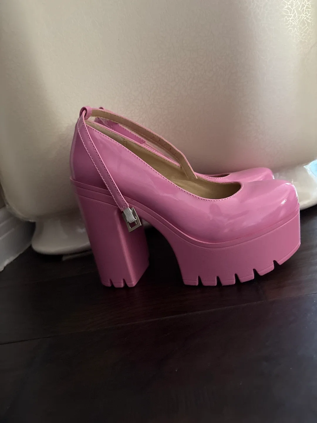 Pink Platform Heels image indicator(2)