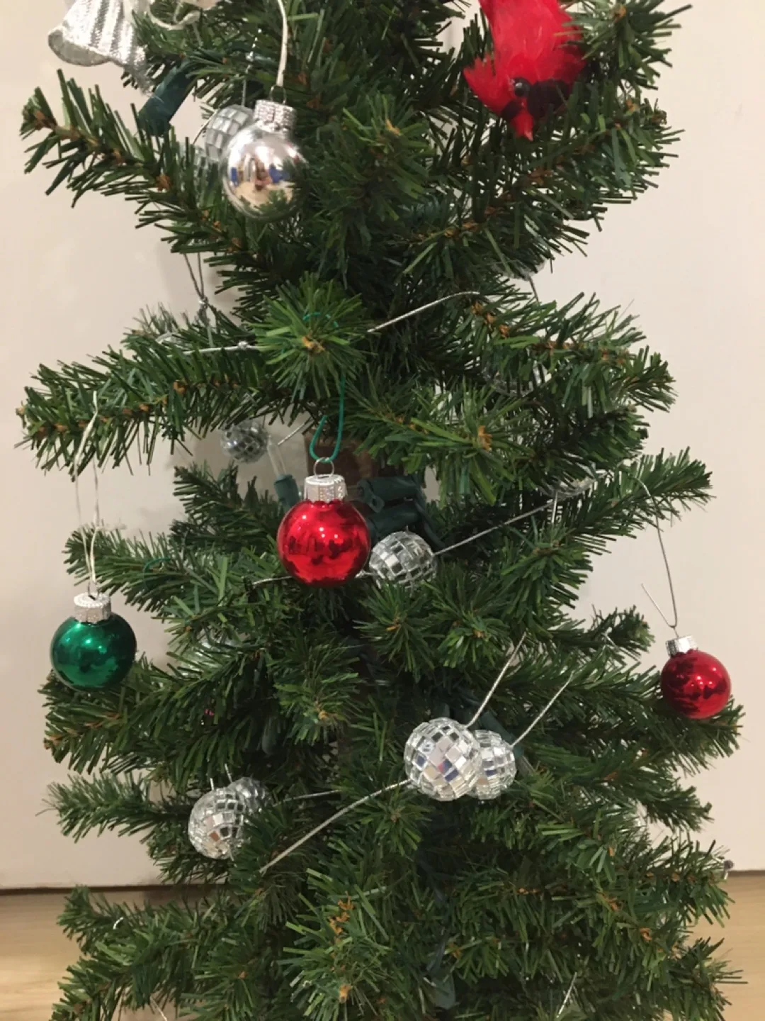 Miniature Christmas tree image indicator(2)