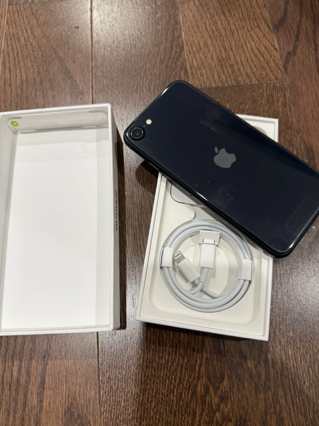 iPhone SE3Rd Generation NEW