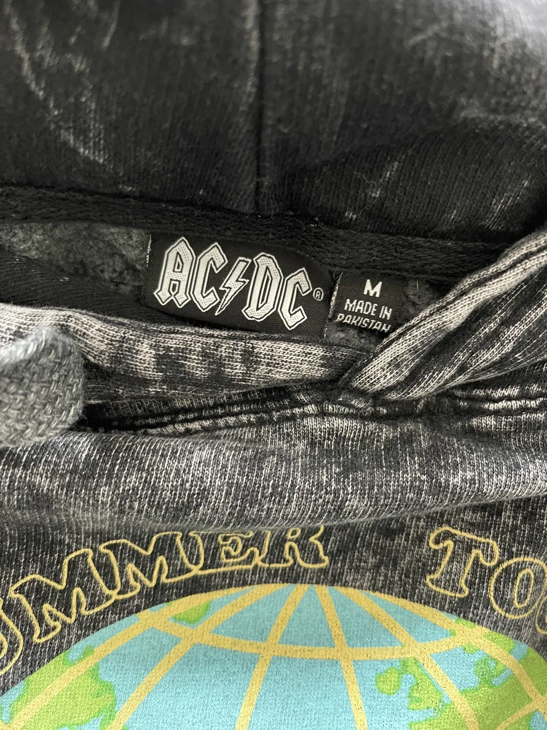AC/DC Summer Tour 1979 Hoodie - Size M image indicator(2)