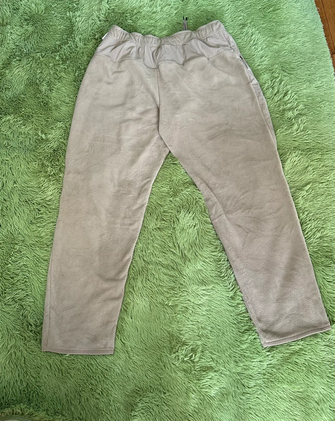 Nike Therma-FIT Standard Fit Pants XL image indicator(2)