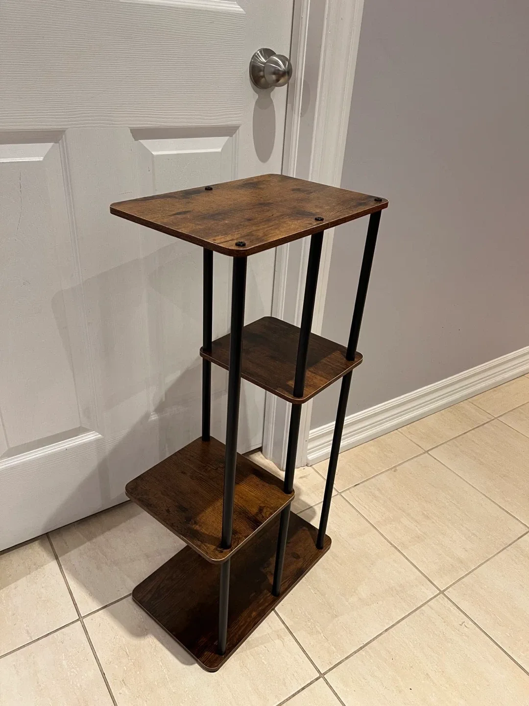 Brown 3-Tier Plant Stand image indicator(4)