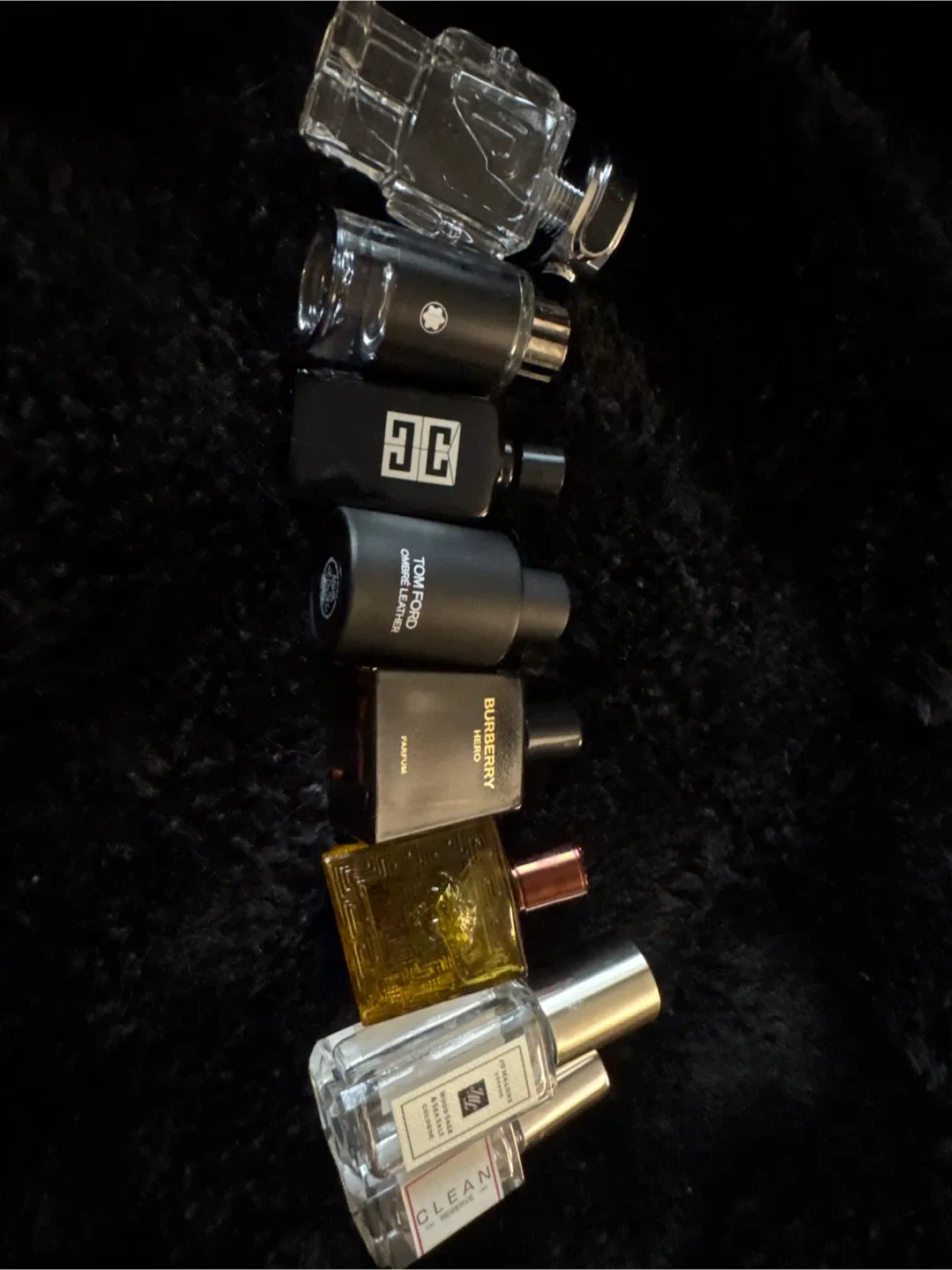 Variety of Perfume Samples: Tom Ford, Burberry, More!