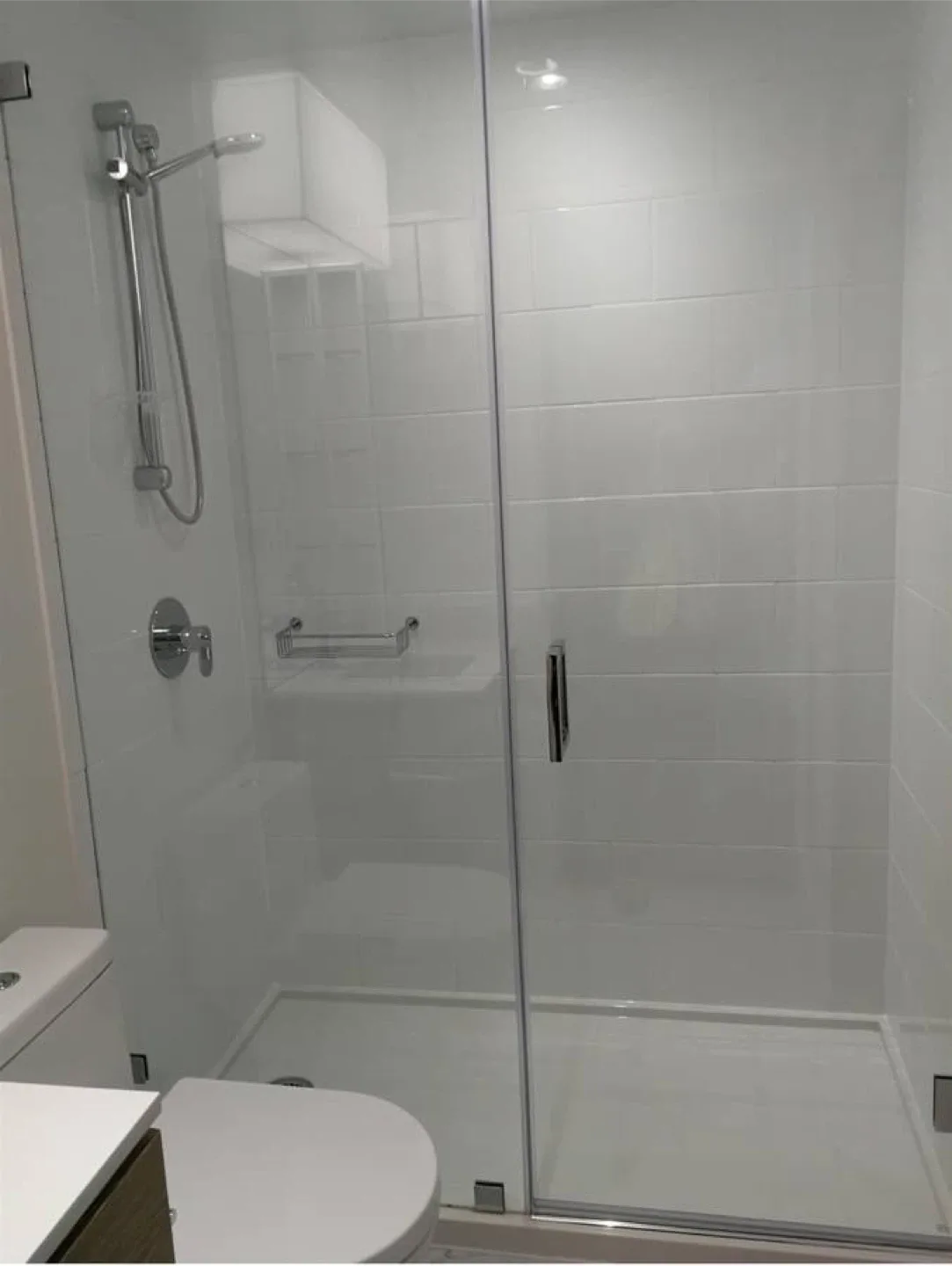 PRIME ON THE PLAZA Surrey image indicator(6)