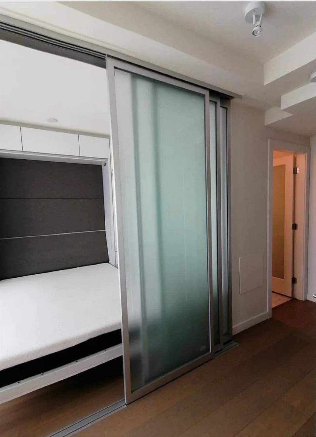 PRIME ON THE PLAZA Surrey image indicator(5)