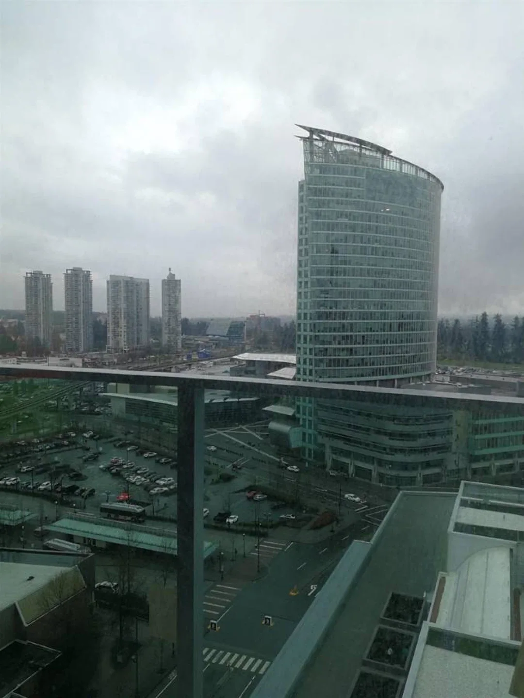 PRIME ON THE PLAZA Surrey image indicator(7)