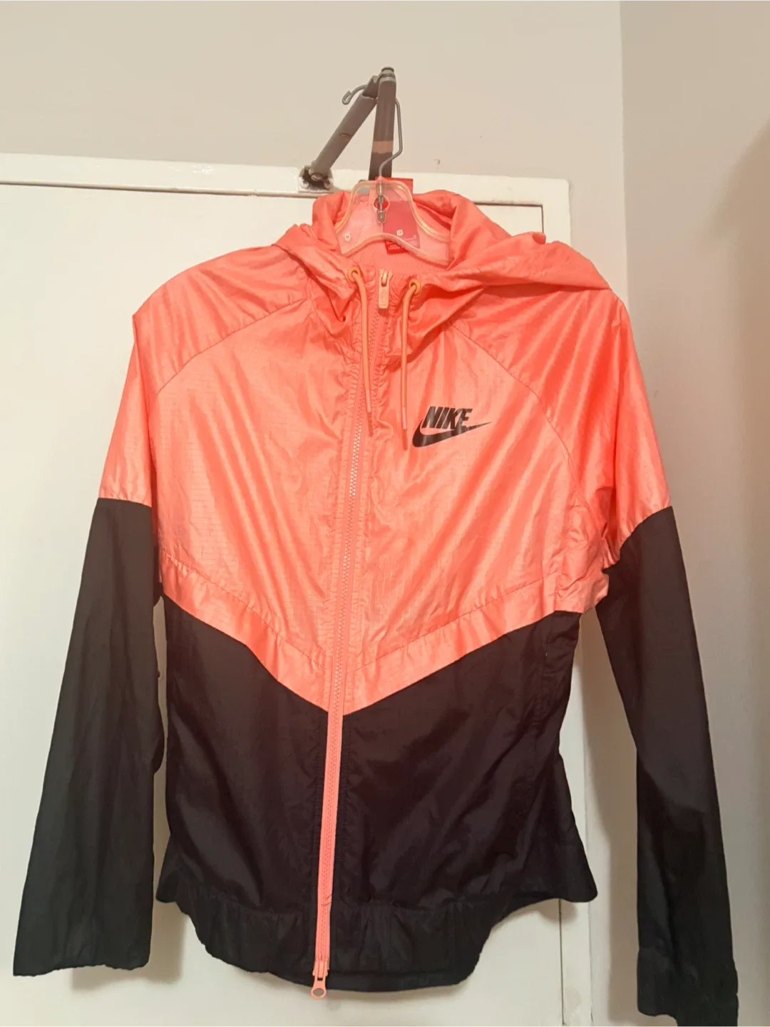 Old School Nike Windrunner Jacket - Size M image indicator(2)