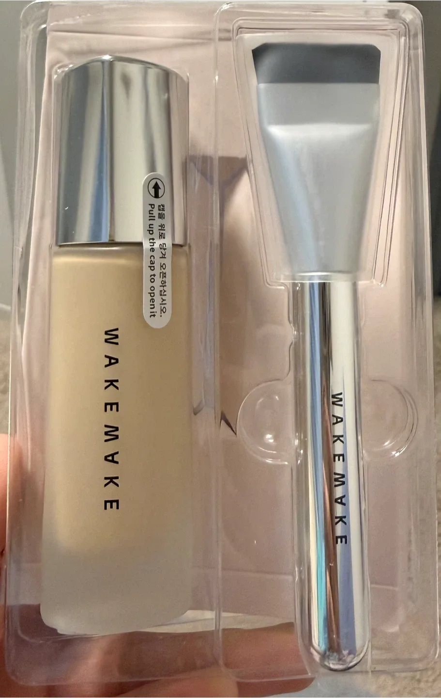 WAKEMAKE Water Velvet Cover Foundation SPF30+ 23 Beige