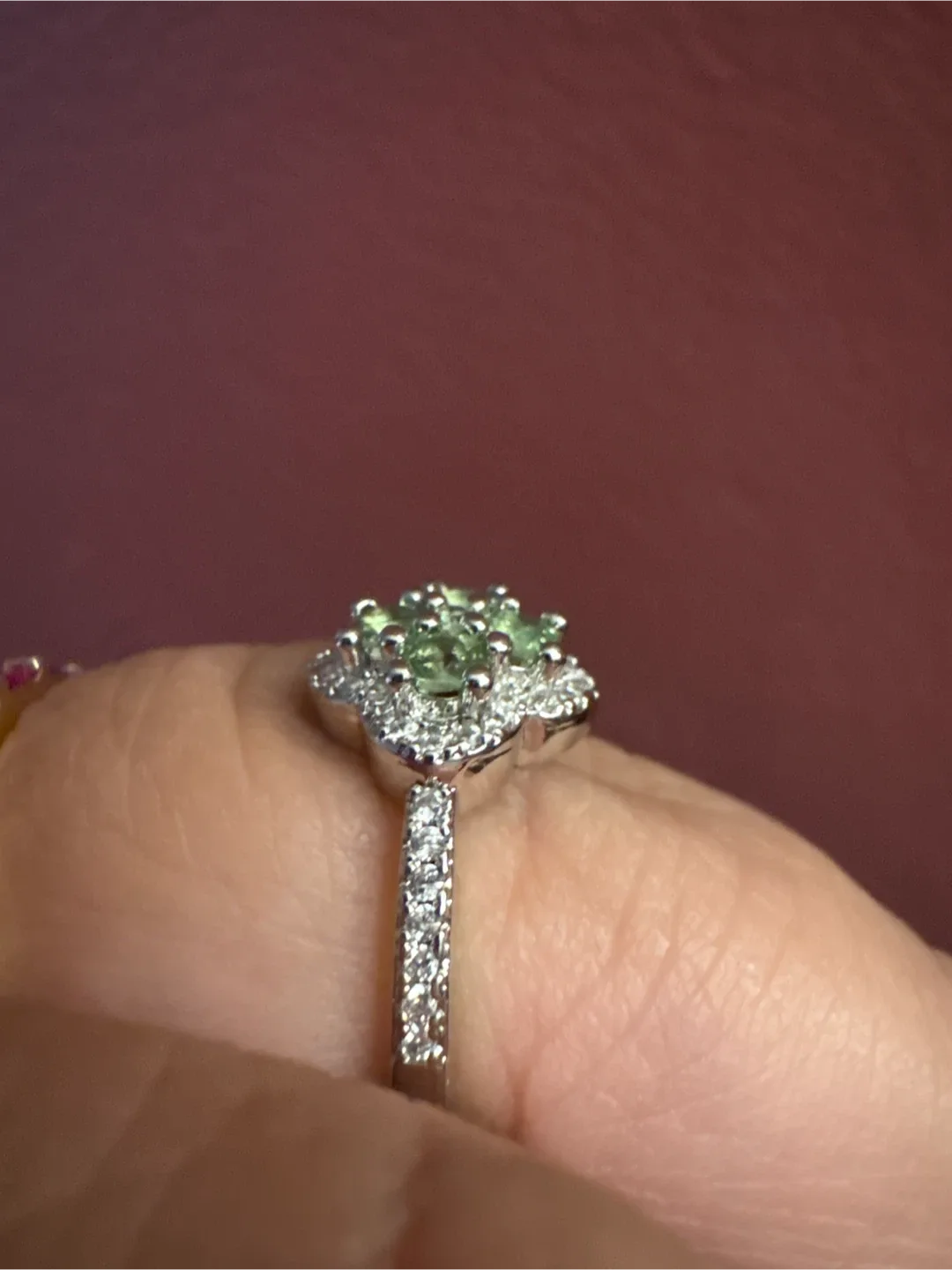 New silver Green peridot  Clover Ring image indicator(4)