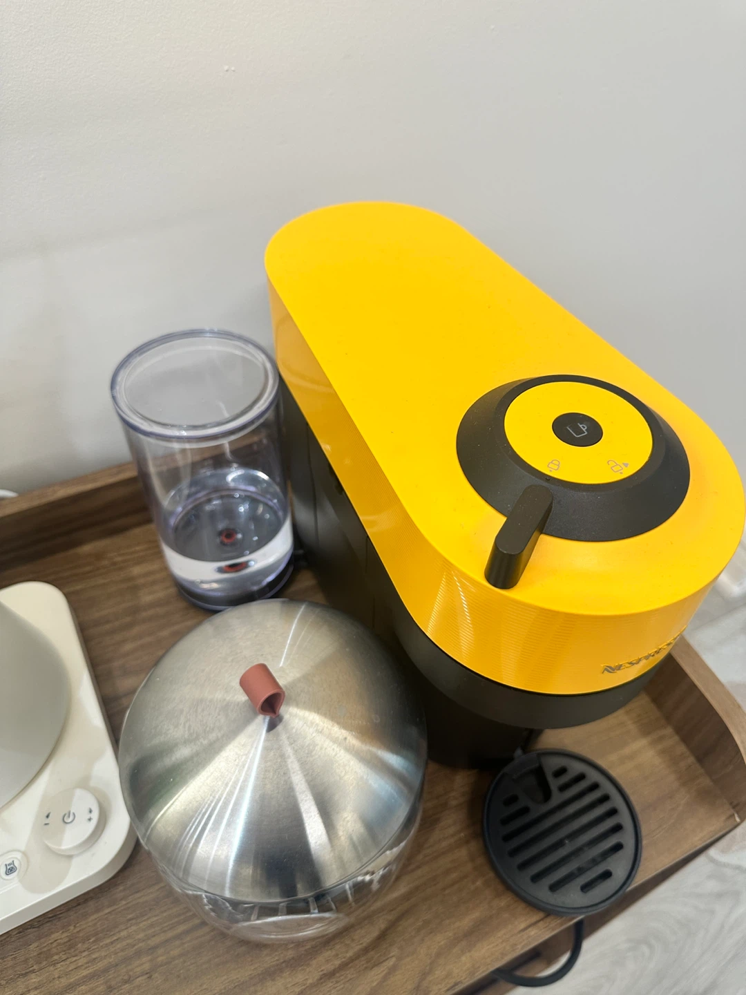 Nespresso Yellow Coffee Machine - photo 2