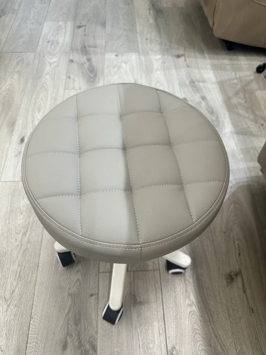 Rolling Stool - Adjustable Height