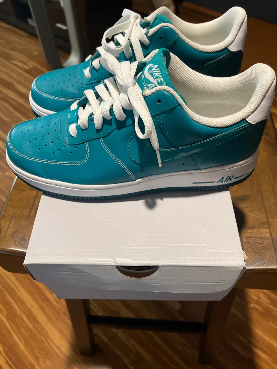 Nike Air Force 1 Low Teal Size 8 image indicator(2)