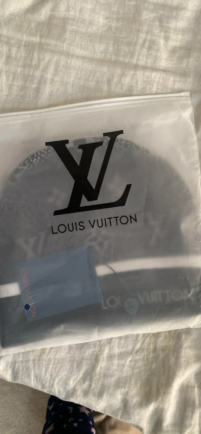Louis Vuitton Beanie Hat image indicator(2)