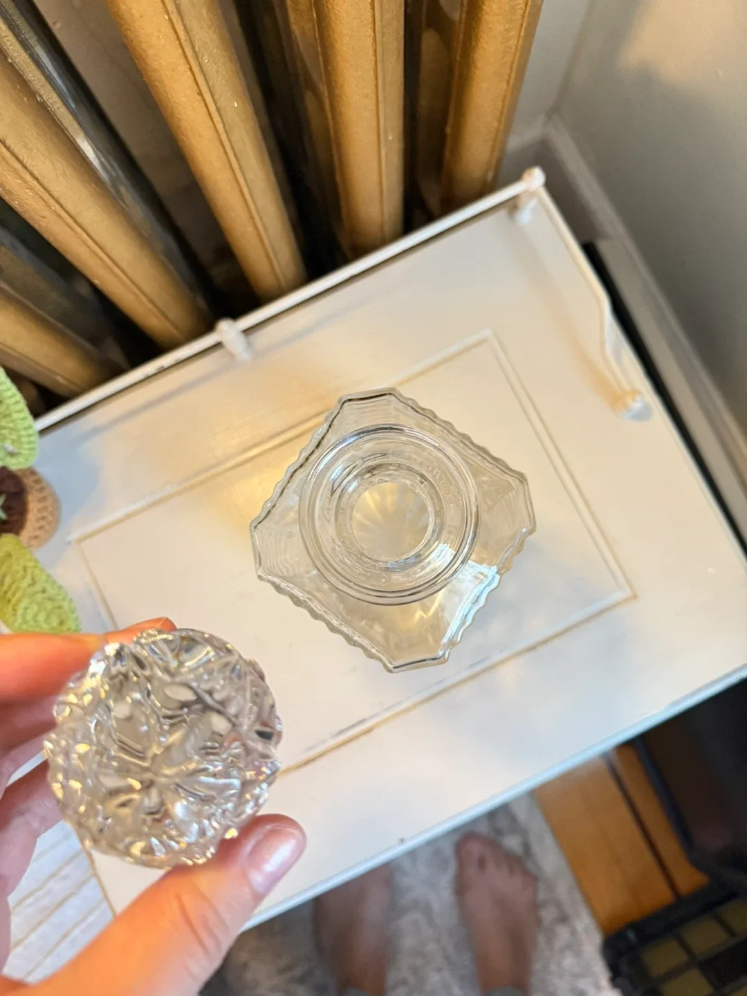 Rounded square Ashford cut decanter image indicator(3)