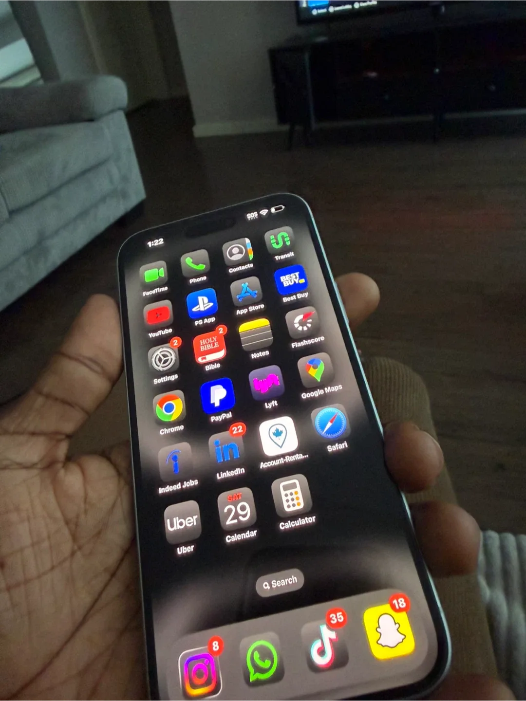 Apple iPhone 15 plus - White image indicator(3)