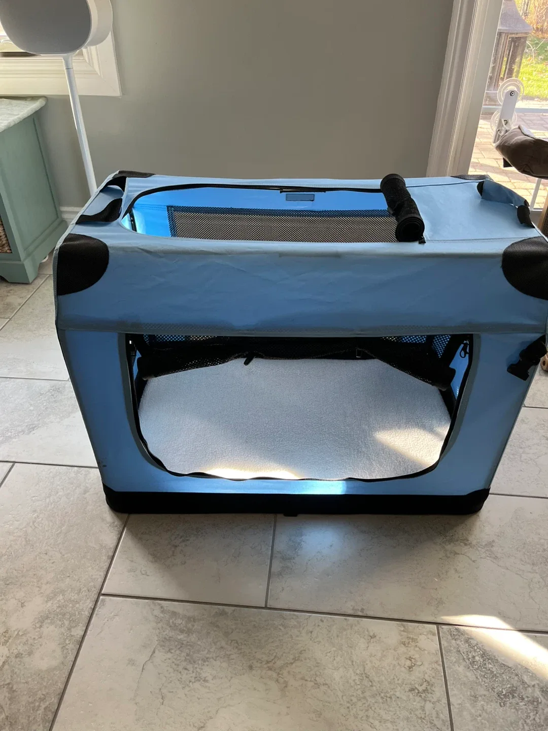 Portable Pet Carrier - Blue image indicator(2)