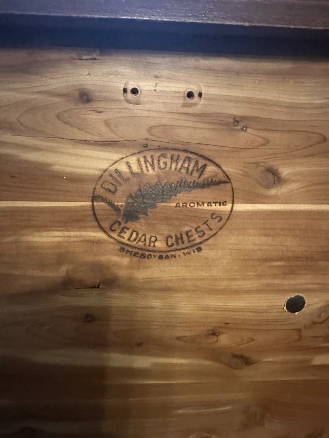 Dillingham Aromatic Cedar Chest - photo 2