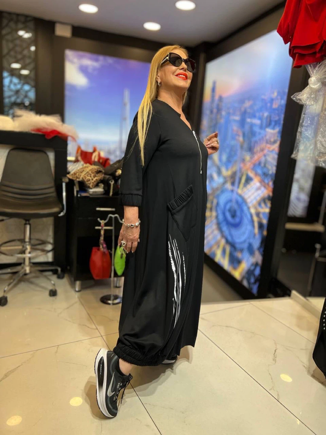 Black Long Sleeve Dress - photo 3