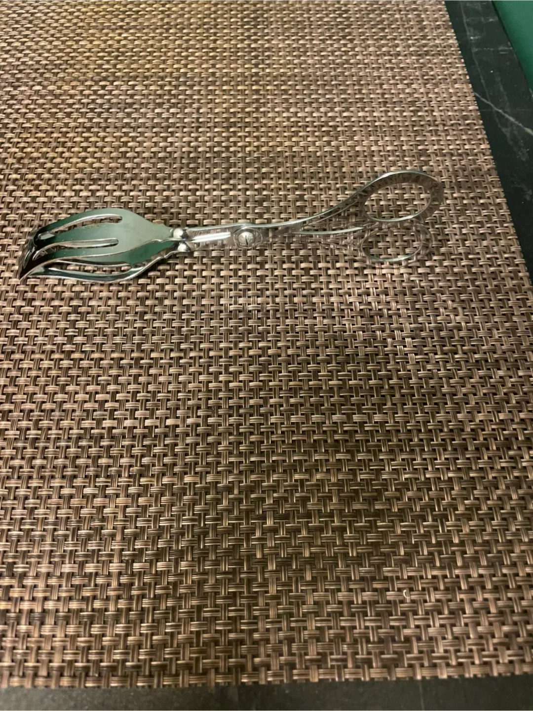 Vintage Silver Serving Tongs image indicator(3)