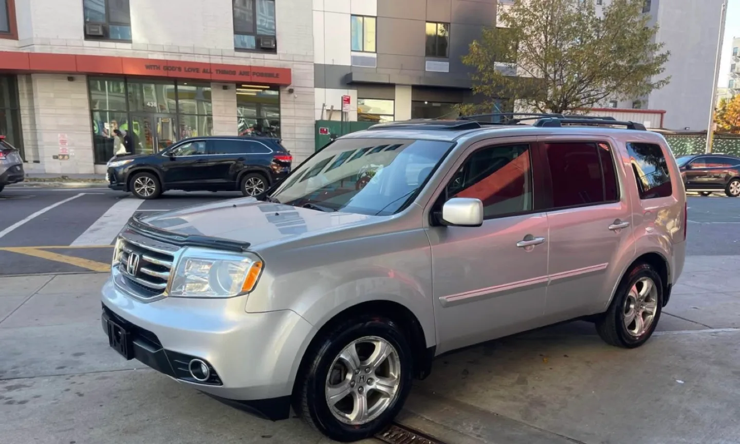 2014Honda Pilot EXL SUV image indicator(2)