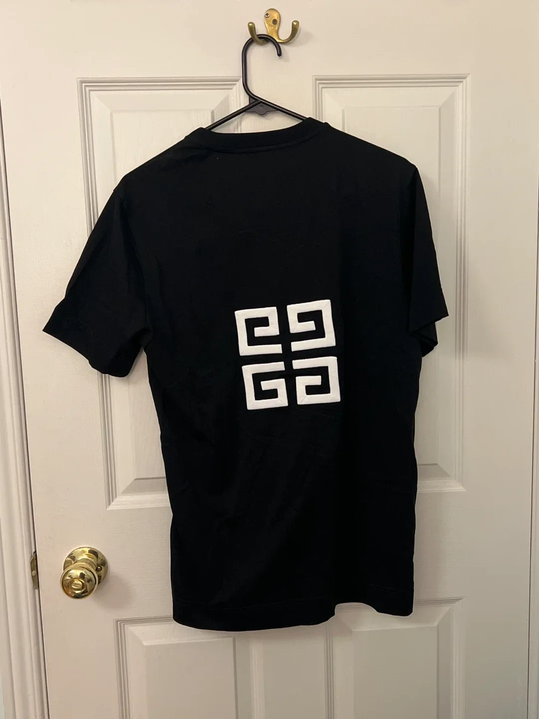 GIVENCHY Black T-Shirt image indicator(2)