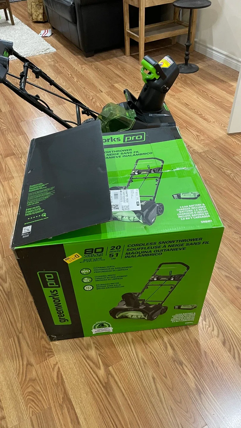 Greenworks Pro 80V Cordless Snow Thrower - Like New! image indicator(4)