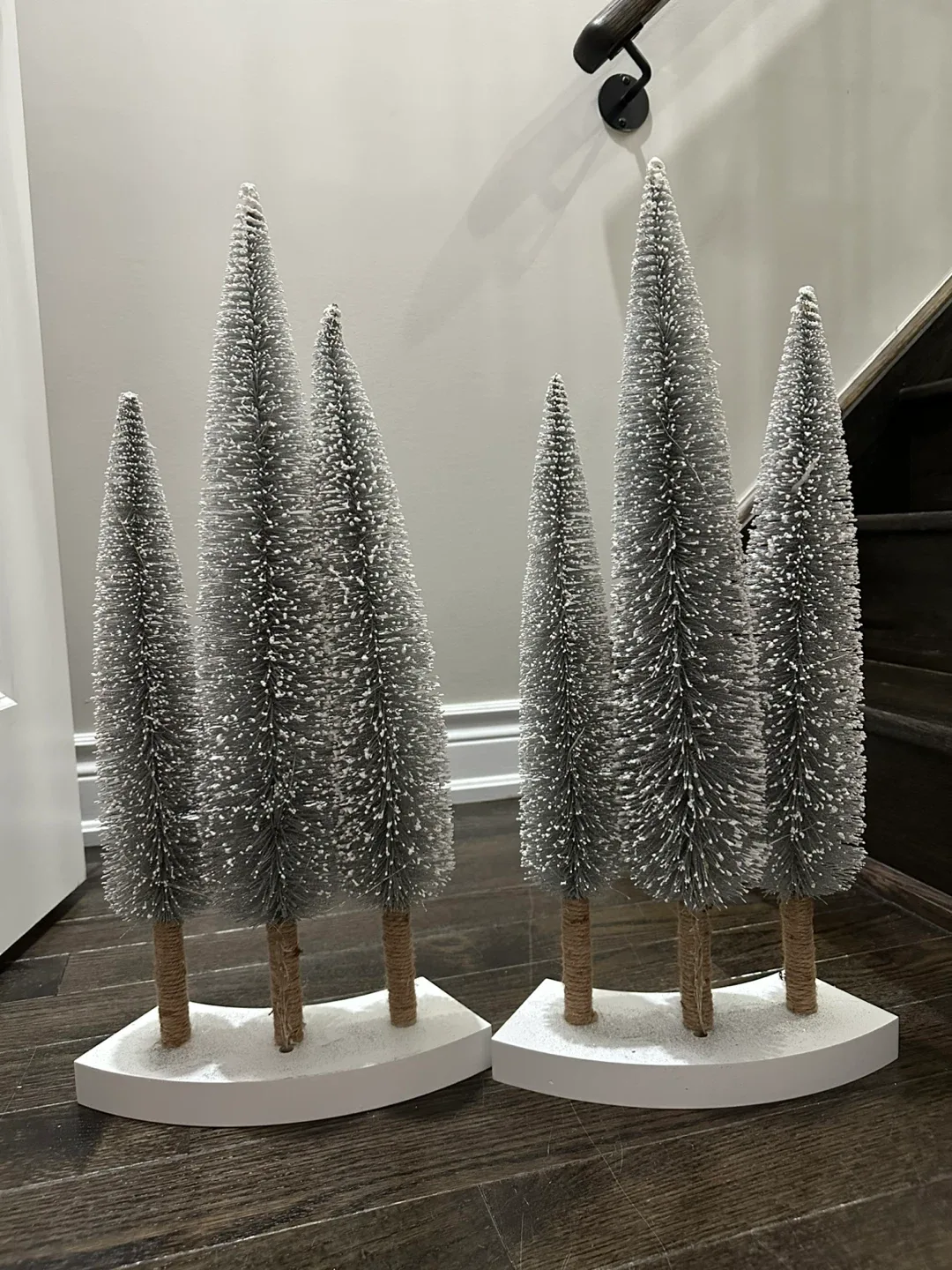 Christmas Tree Decor - Set of 2 image indicator(3)