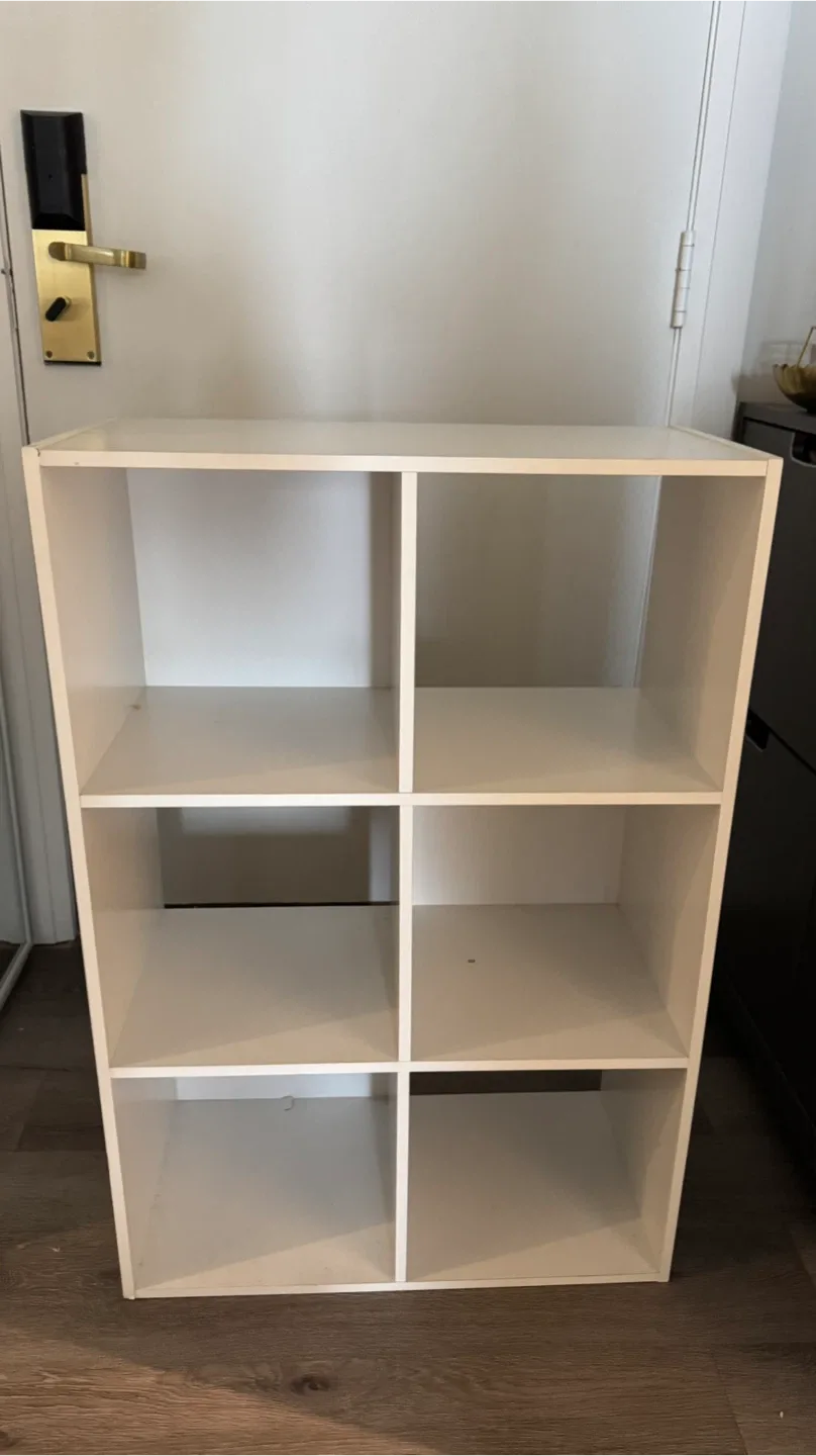 White 6-Cube Storage Shelf image indicator(3)