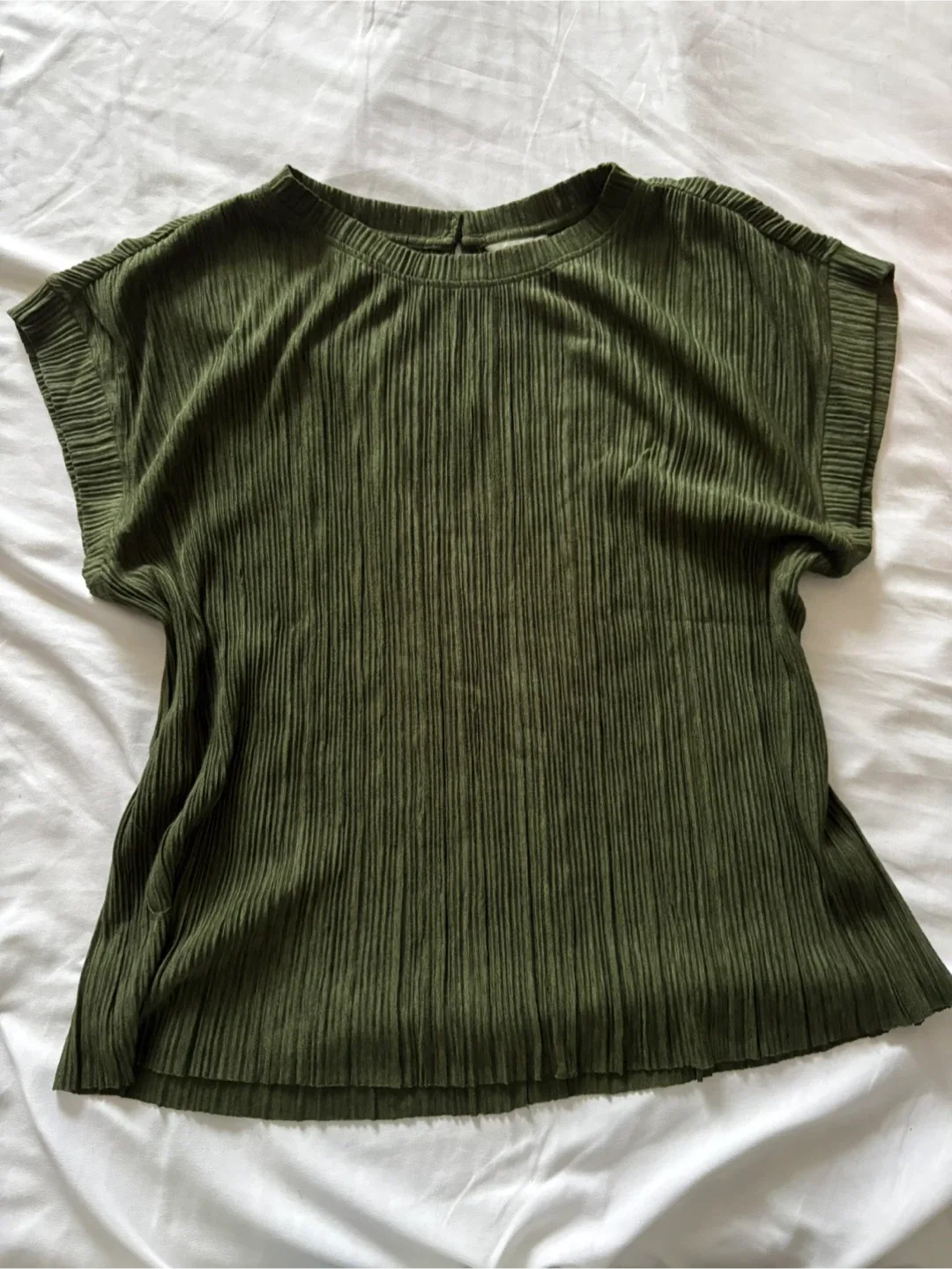 RW&CO. Olive Green Top - Size XL