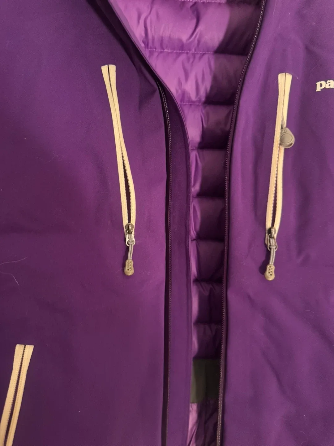 Patagonia Women's Down Jacket Size S image indicator(5)