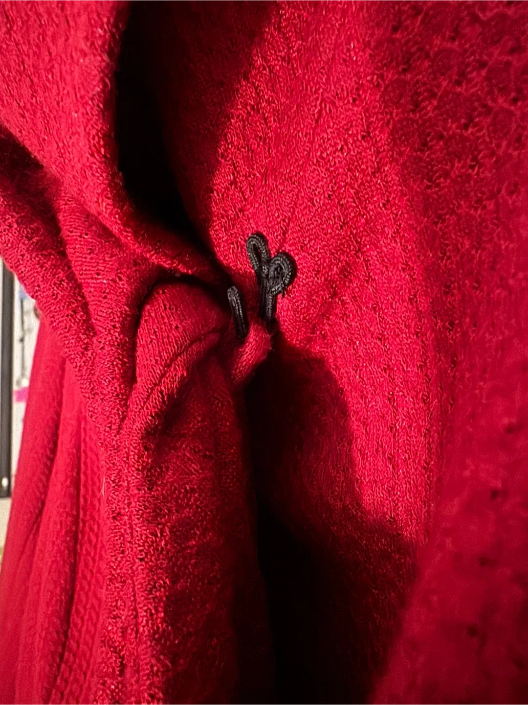 Le Chateau Red Coat - Size M image indicator(5)