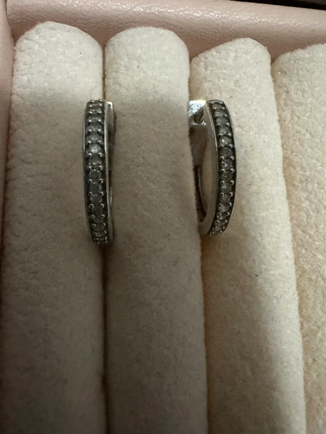 Sparkly Sterling silver 925 Hoop Earrings with diamonds image indicator(4)