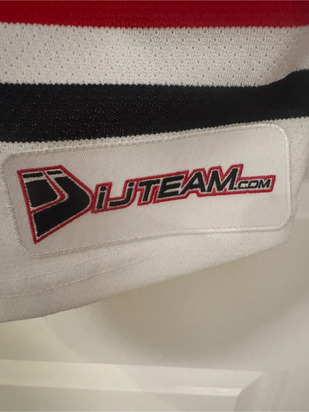 Athletic Knit 'The Hip' Hockey Jersey - M image indicator(5)