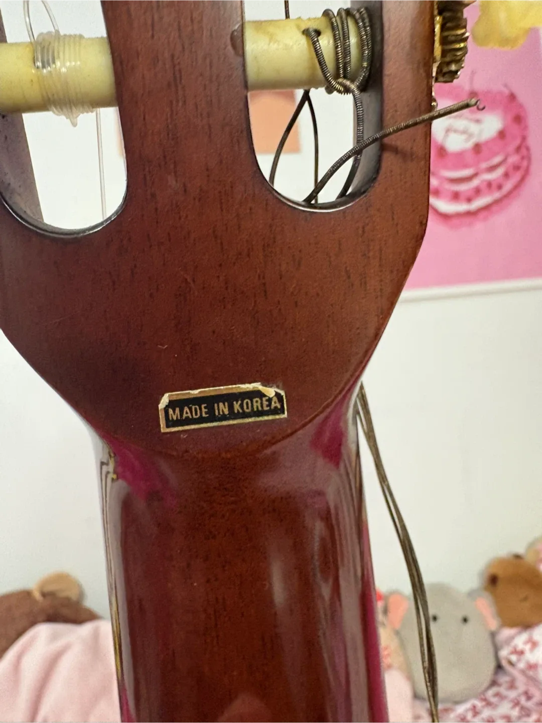 Vested Classical Guitar - Needs Restringing image indicator(6)