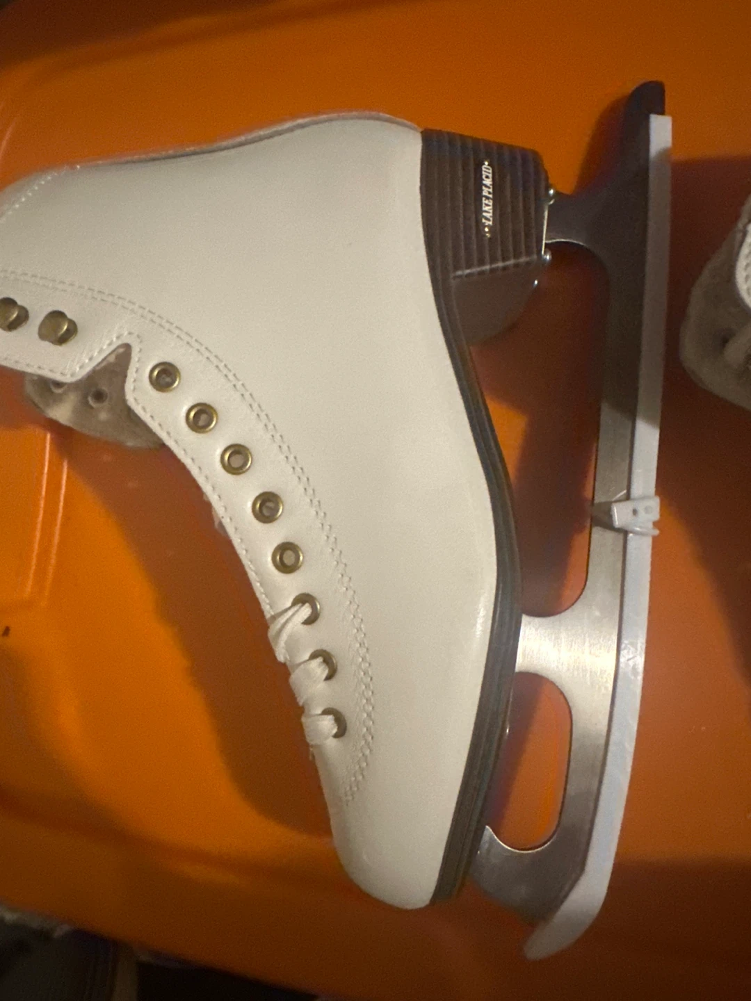 Lake Placid Alpine 900 Girls Ice Skates - photo 2