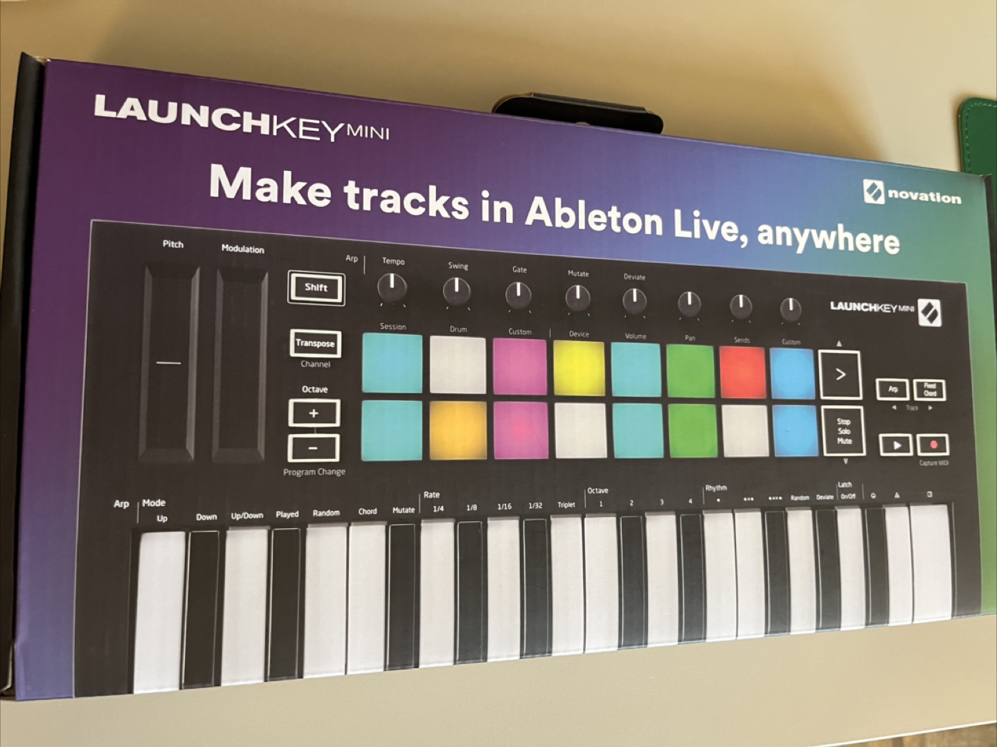 Novation Launchkey Mini MK3, 25-key - Like New! - photo 4