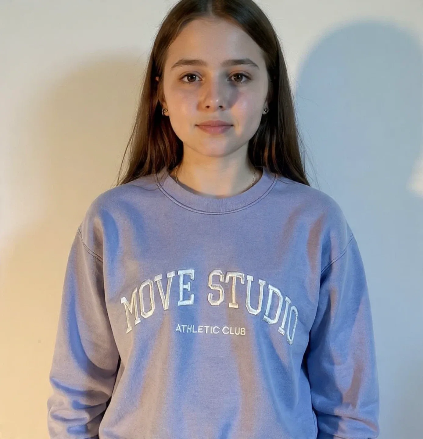 H&M Move Studio Athletic Club Sweatshirt Size 8/10 image indicator(7)