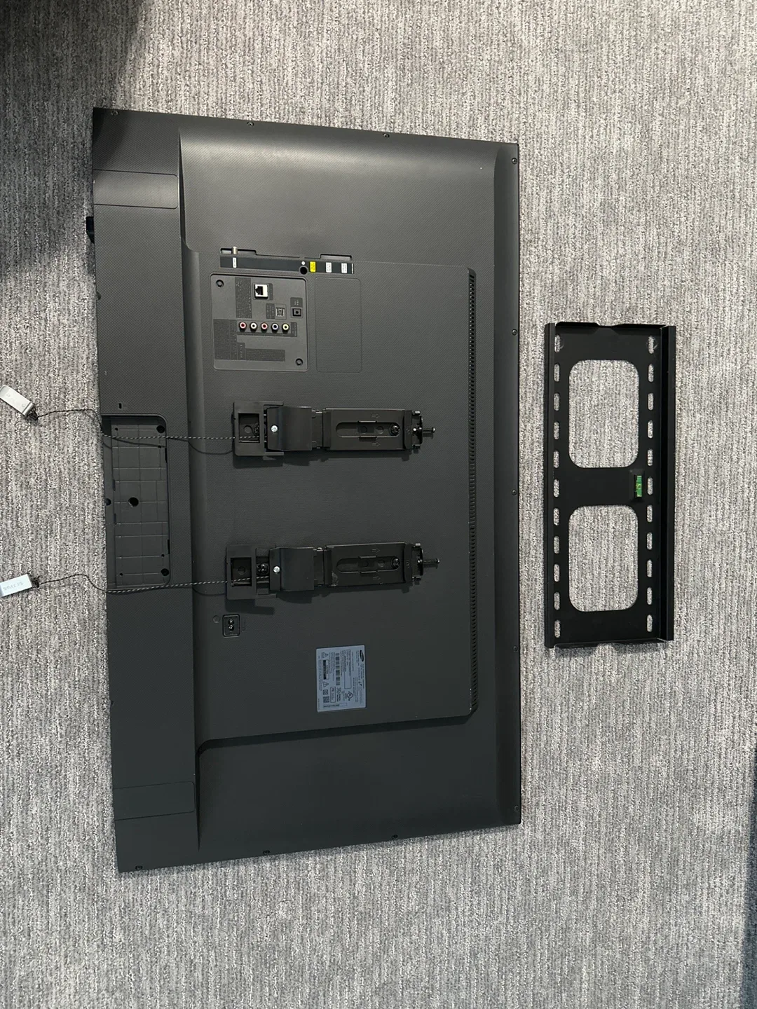 (43 inch) Samsung TV with Wall Mount image indicator(2)