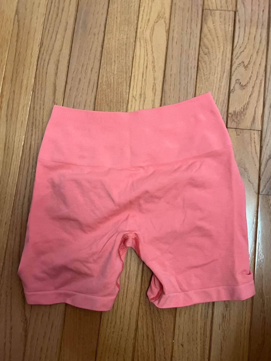 Alphalete Amplify Shorts - Coral image indicator(2)