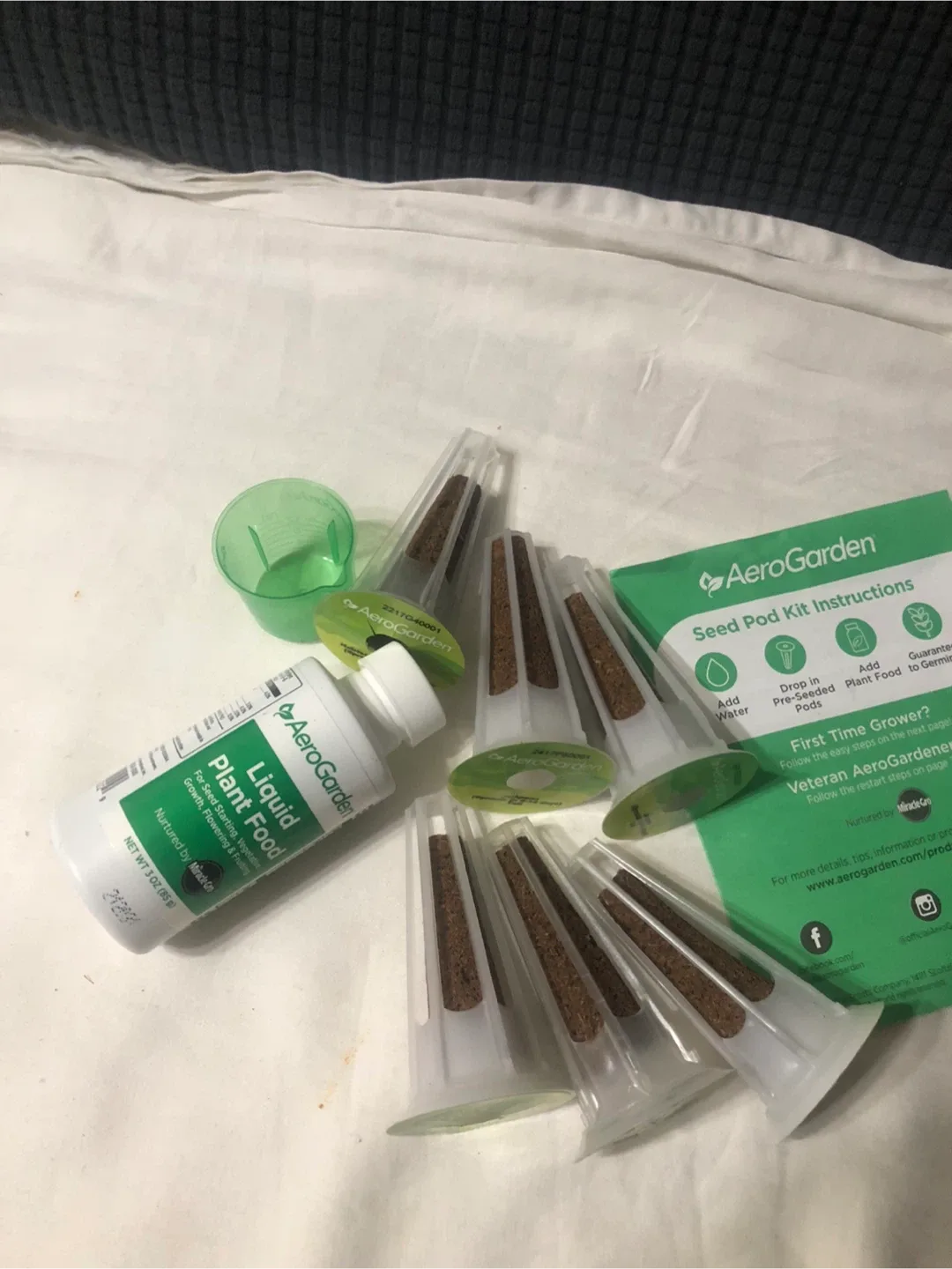 AeroGarden Seed Pod Kit - Salsa Garden image indicator(8)