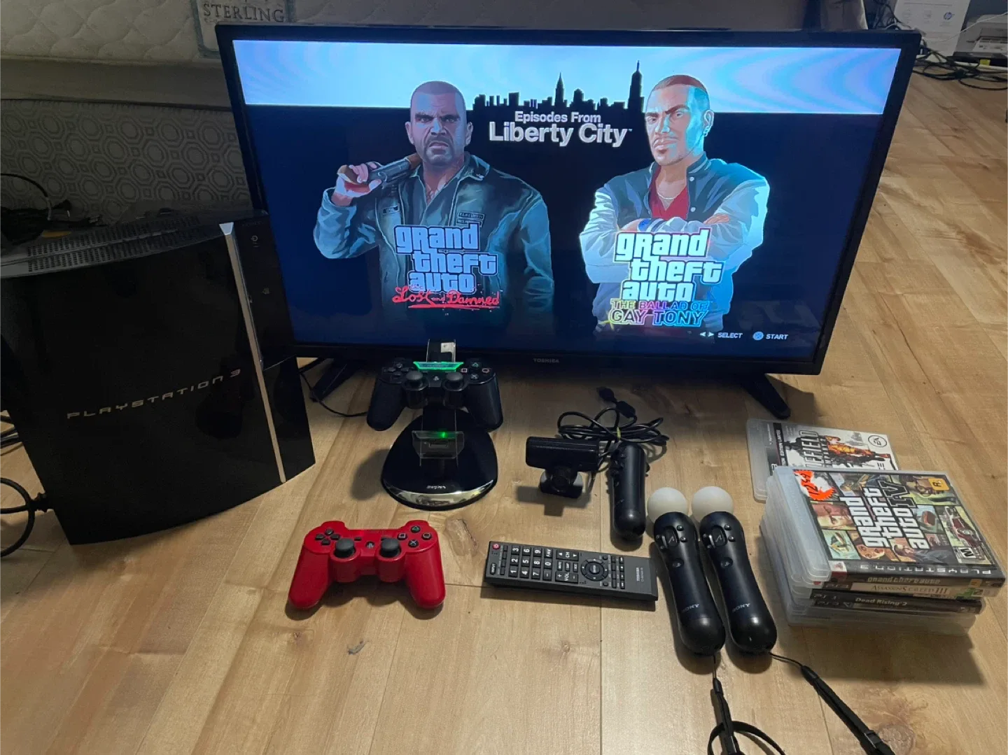 PlayStation 3 Bundle - Console, Games & Accessories image indicator(5)